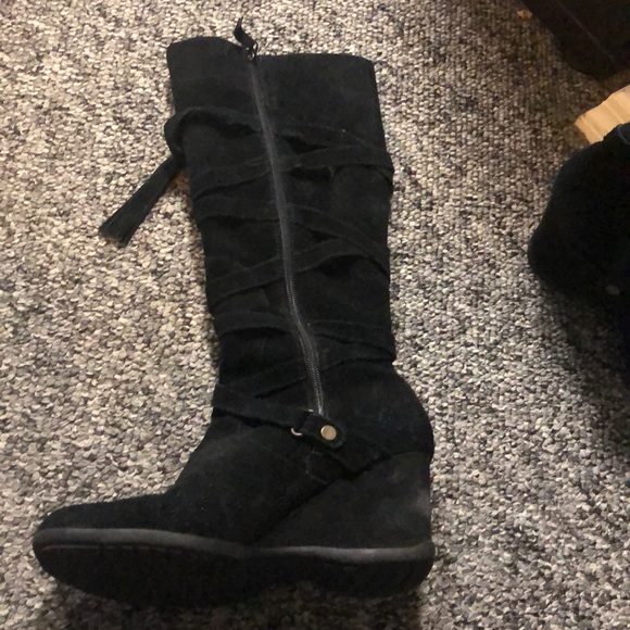 Me Too suede boots - Picture 4 of 4